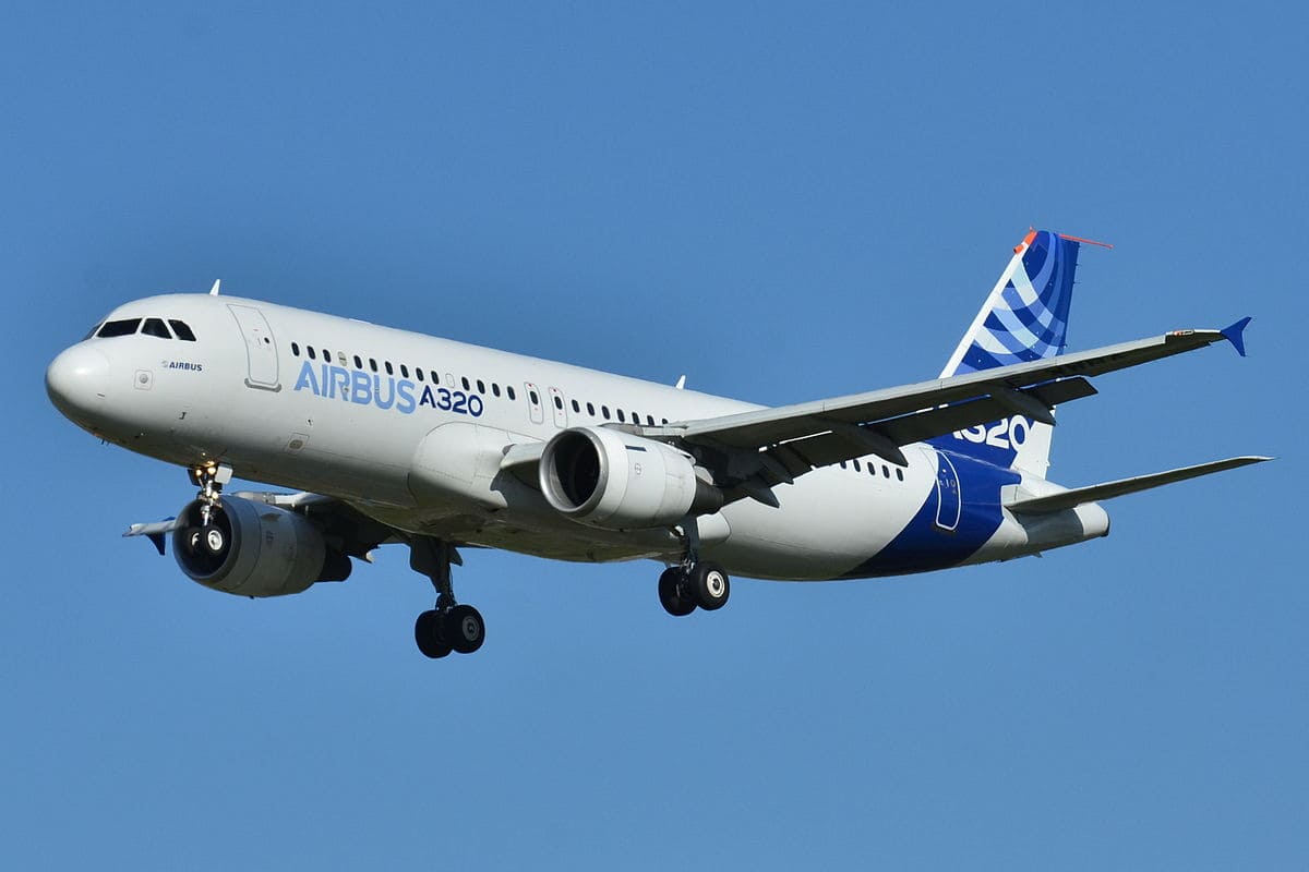 Airbus A320-200